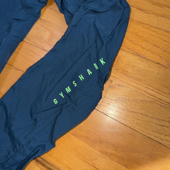 Gymshark Jacket Mens L Blue Hooded Lightweight Windbreaker Running Run Pockets - Picture 4 of 9